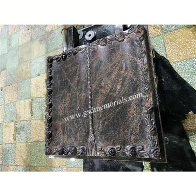 Rožių knygų memorialas